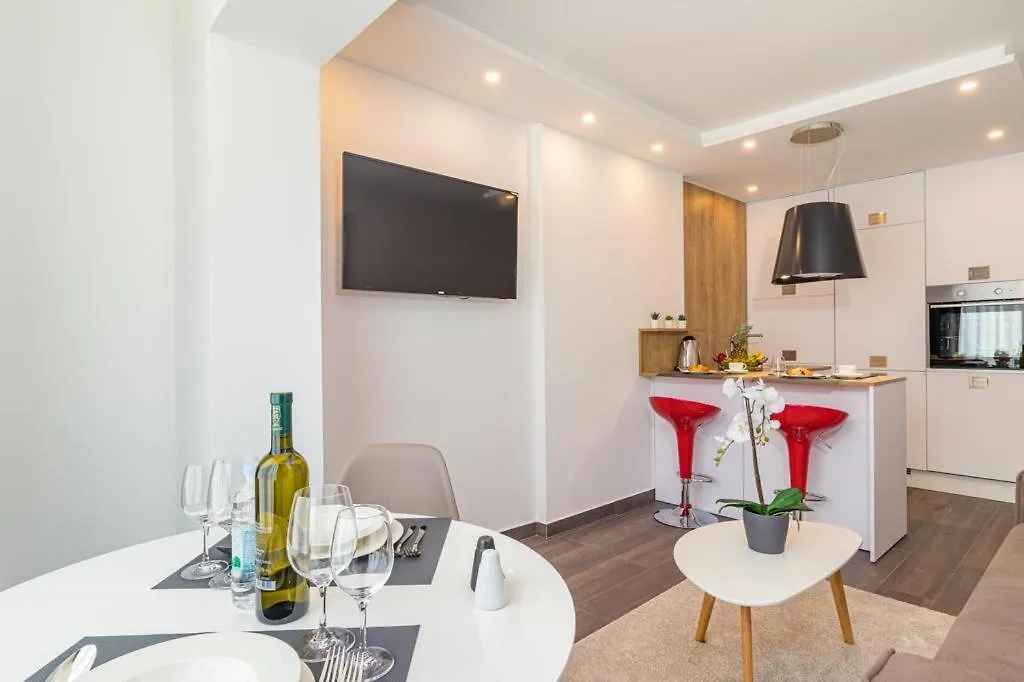 N&G New Apartment Stoja Beach Pula 0*,