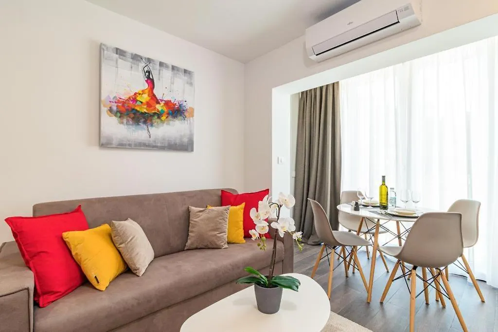 N&G New Apartment Stoja Beach Pula